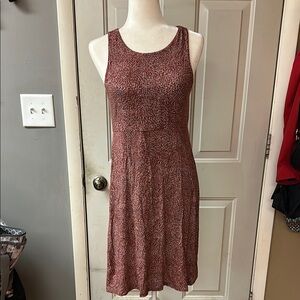 Athleta Textured Burgundy Midi Dress